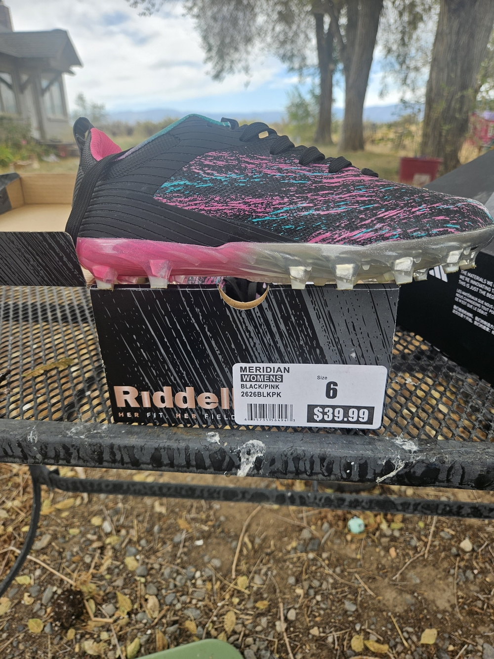 Meridian Women's Athletic Cleats — Black with Pink & Teal Accents